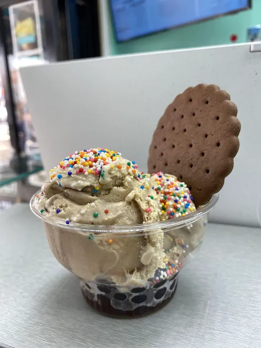 Tealbo Gelato Cafe Picture 9