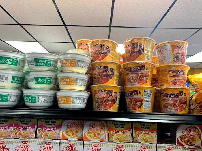 Stillwell’s Deli & Grocery Picture 9