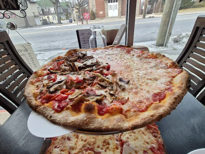 La Bella Pizza Express Picture 1