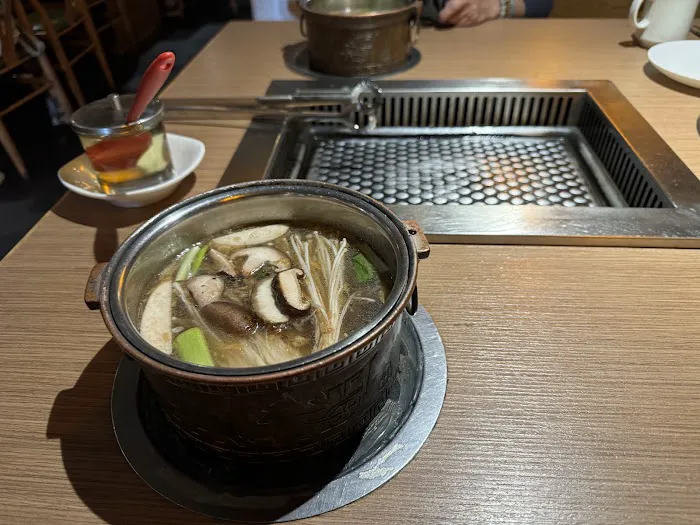 LaoJie Hotpot Picture 4