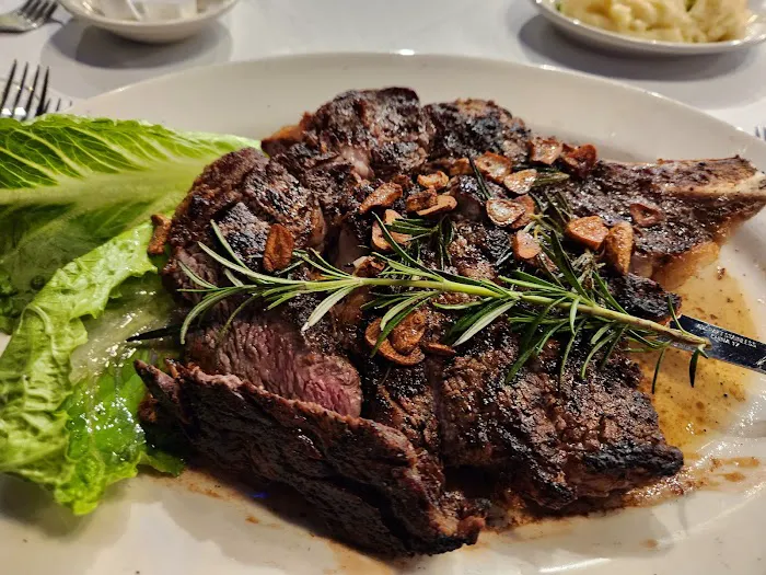 Prestige Steakhouse & Lounge Picture 8