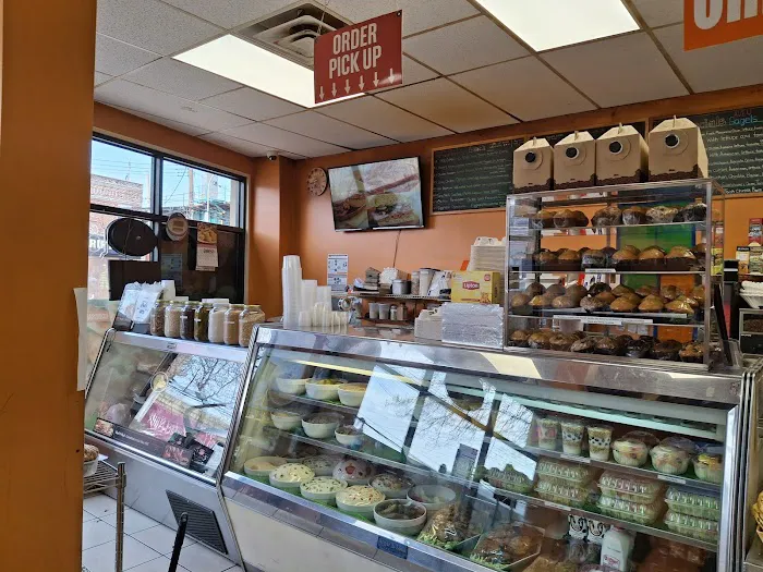 Avenue U Bagels Picture 8