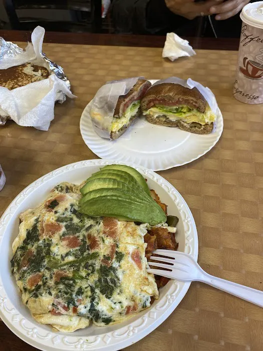 Avenue U Bagels Picture 7