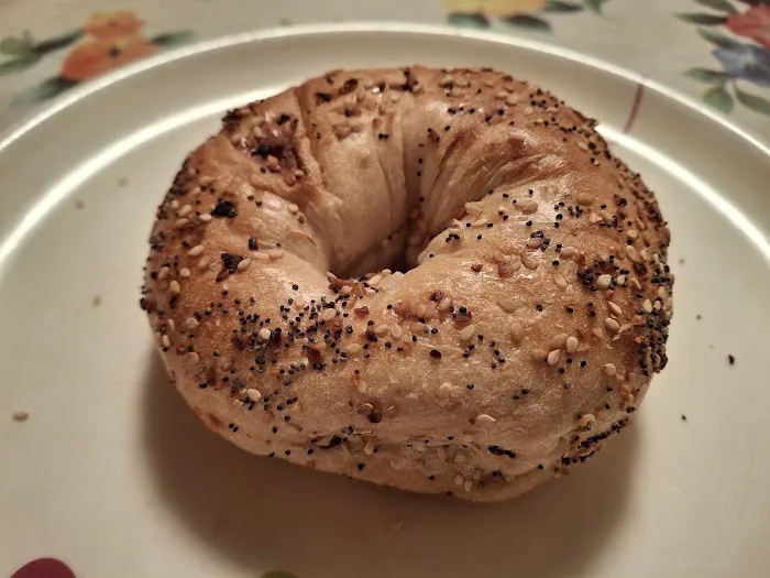 Avenue U Bagels Picture 9