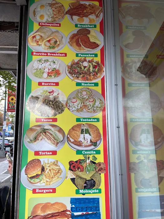 Mexican Juice Bar Picture 9