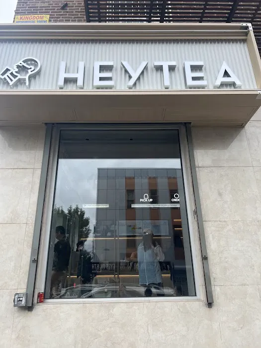 HEYTEA (7TH AVE) Picture 6
