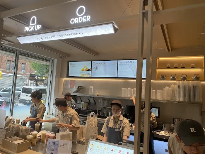 HEYTEA (7TH AVE) Picture 2