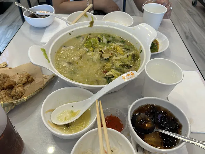 Young Fish 每味鱼 Picture 1