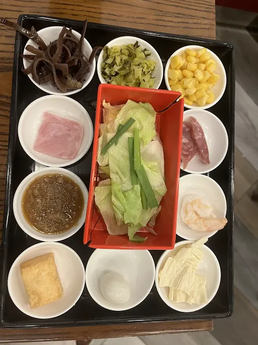 Yunnan Rice Noodle House Picture 6