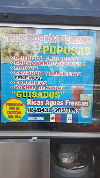 Los Paisanos Deli De La 4ta Avenida Picture 6