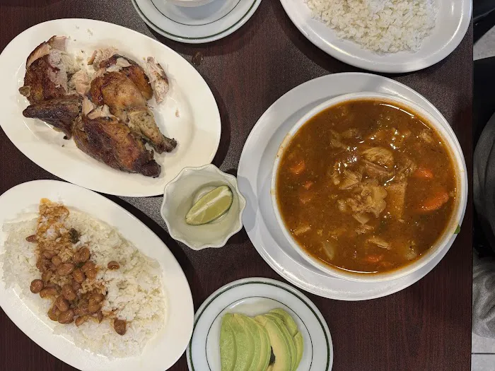 El Comedor Picture 1