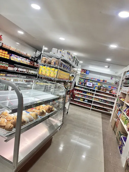 XELAJU GROCERY Picture 5