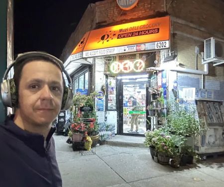 Muzi Deli Grocery