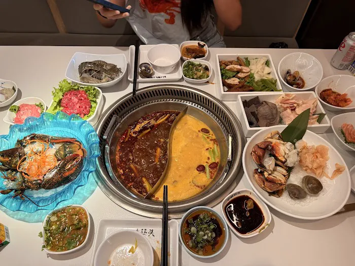 Chong Qing Wharf Hot Pot 山城码头火锅 Picture 8