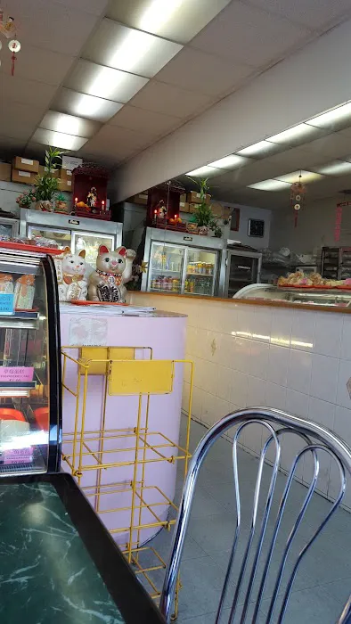 Full Doe Bakery Picture 6
