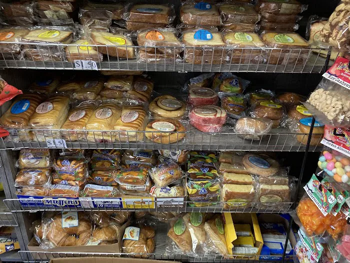 4th Avenue Gourmet Deli Picture 9