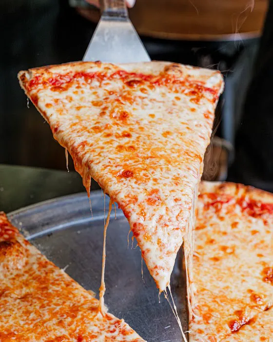 Krispy Pizza- Brooklyn, NY Picture 8
