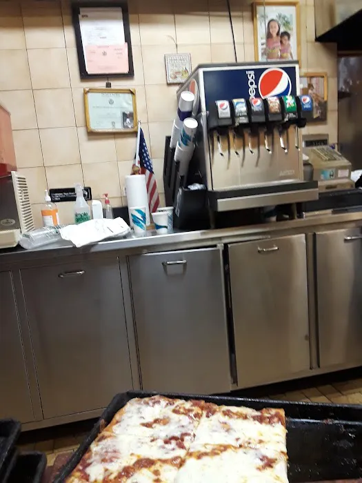 Elegante Pizzeria Picture 3