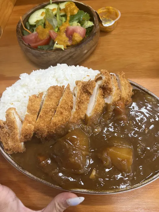 Momo Test Kitchen Picture 3