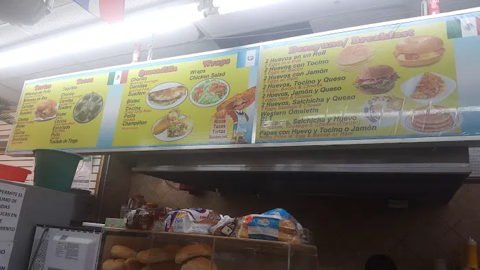 Palax Deli & Grocery Picture 4