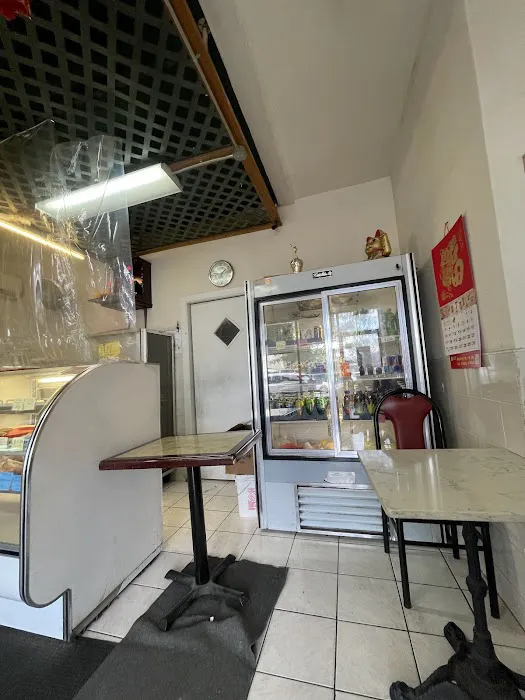 Y & Y Bakery Inc Picture 3
