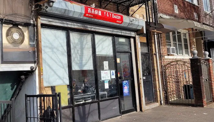 Y & Y Bakery Inc Picture 2
