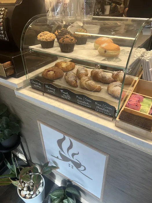 Cozy Nest Cafe Picture 2