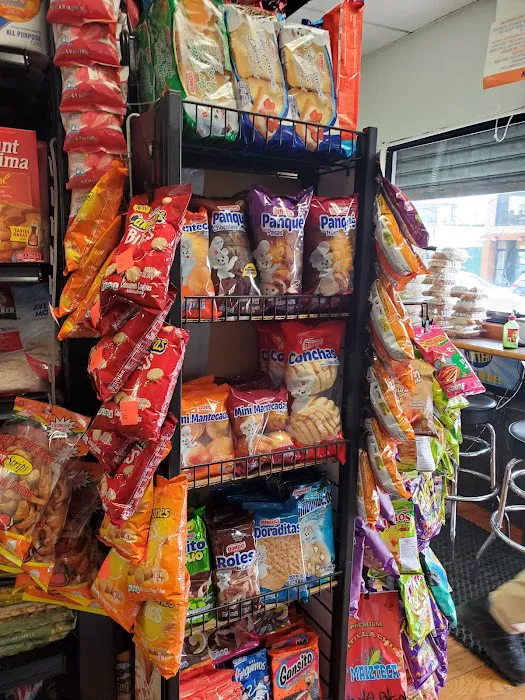 Three Sisters Deli & Grocery Picture 8