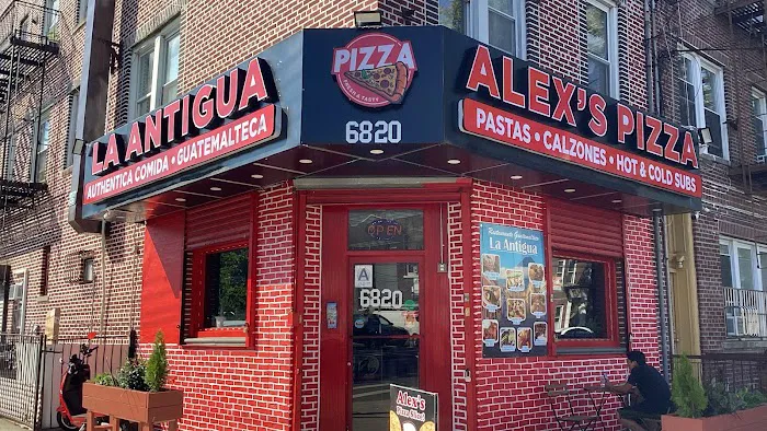 Alex’s pizza Slice Picture 1