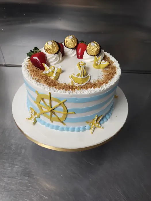 El Chantilly Bakery Picture 9