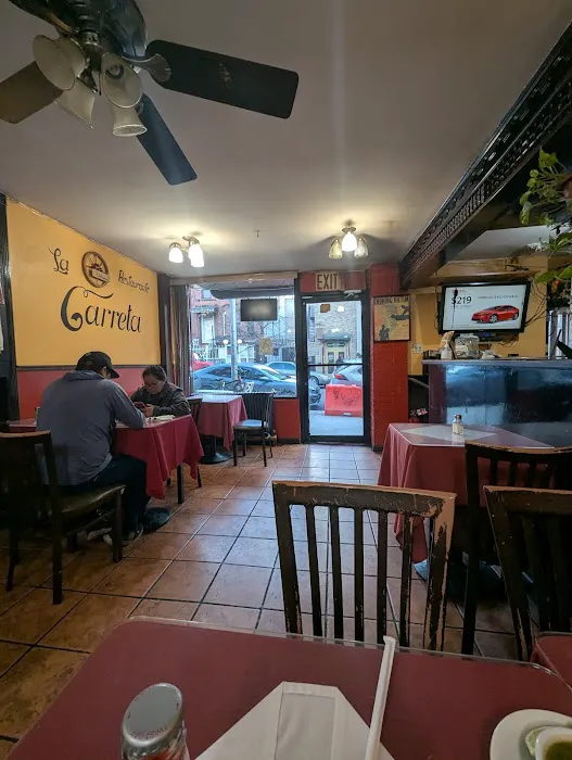 La Carreta Picture 4