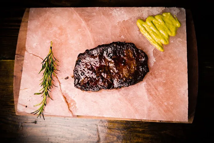The King Of Meat Picture 2