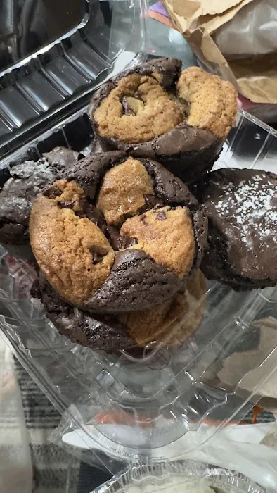 Aunt Butchie's Desserts Picture 1
