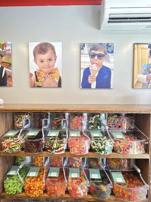 Peppino’s Candy Shoppe Picture 1