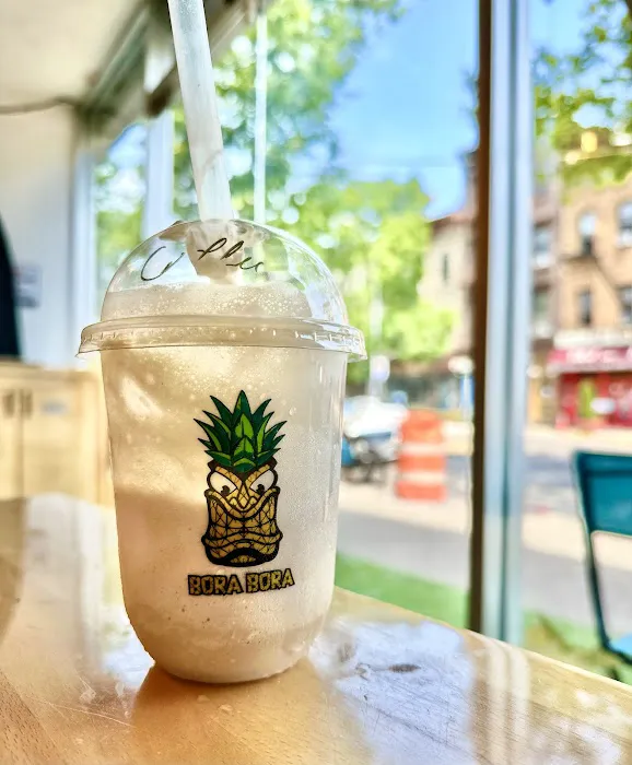 Bora Bora Smoothie Cafe - Bay Ridge Picture 7