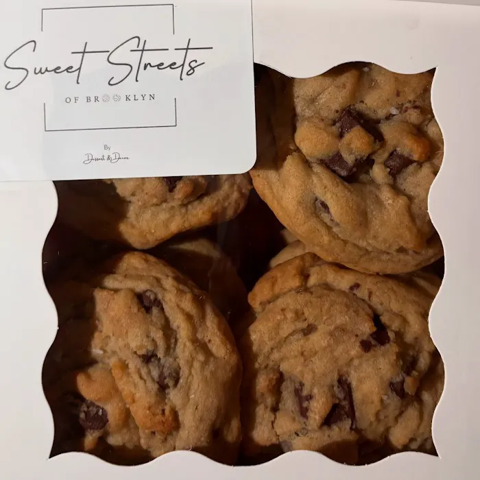 Sweet Streets of Brooklyn by Desserts & Decor Picture 4