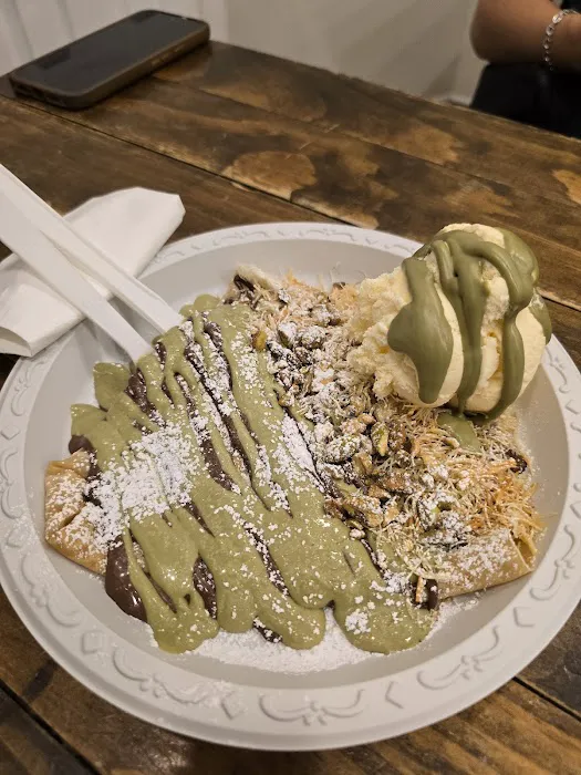 Crepe Factory Picture 8