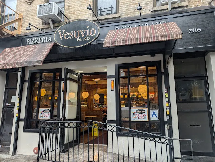 Vesuvio Restaurant & Pizzeria Picture 1