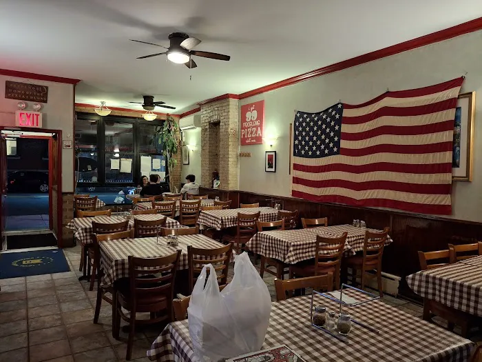 Peppino’s Pizza & Restaurant Picture 5