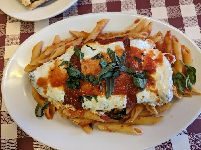 Peppino’s Pizza & Restaurant Picture 8