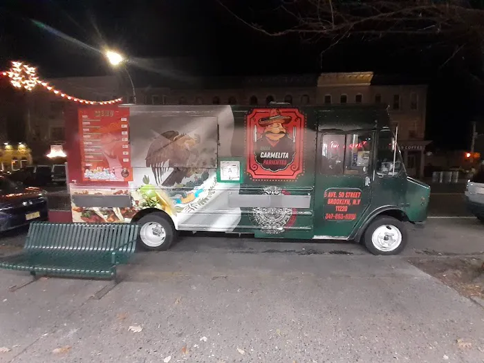 Tacos Carmelita parientes food truck Picture 5