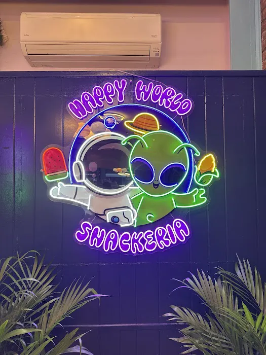 Happy World Snackeria Picture 6