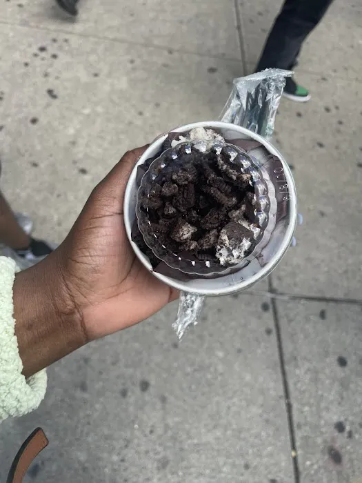 Auntie Anne's Picture 10