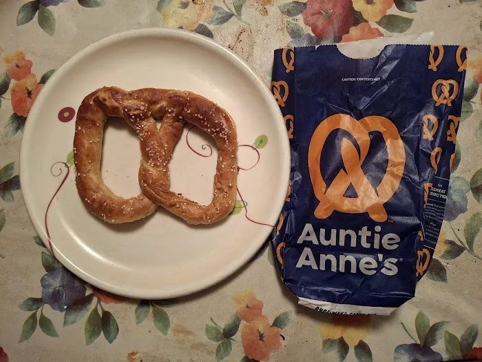 Auntie Anne's Picture 9