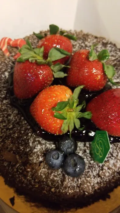 Lily Bloom Bakery Picture 8