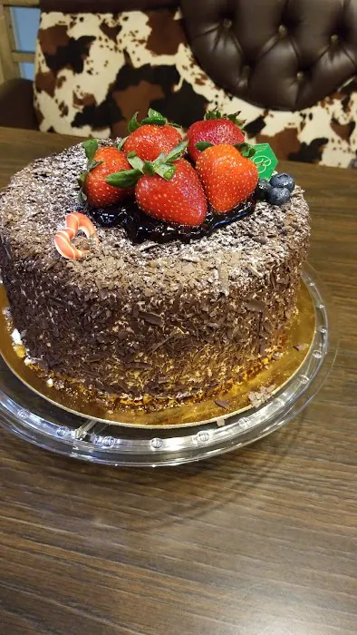 Lily Bloom Bakery Picture 1