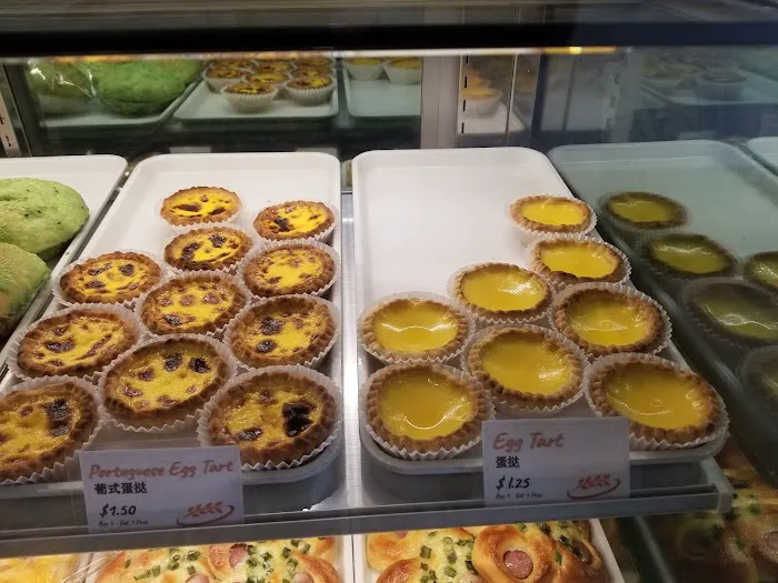 Gigi’s Bakery Picture 7