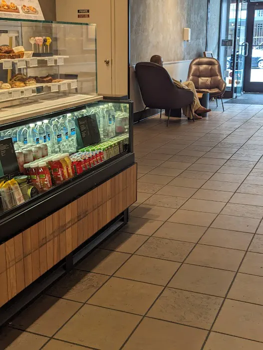 Starbucks Picture 10