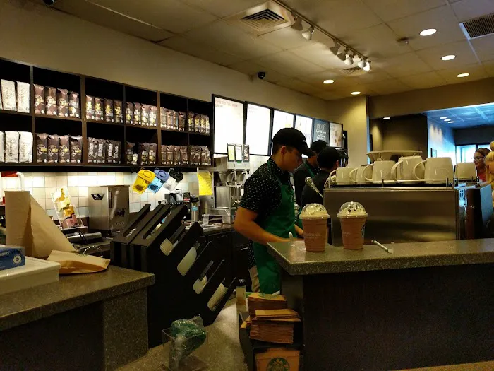 Starbucks Picture 2