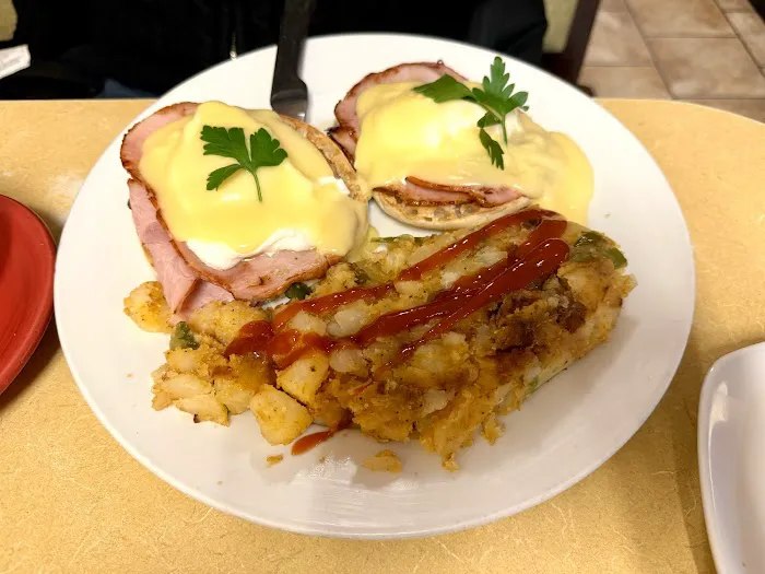 Bay Ridge Diner Picture 5
